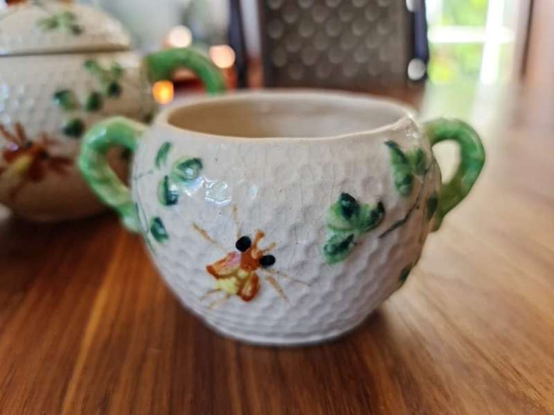 Vintage Honey Bee and Honeycomb 3 Piece Tea Set Pot, Creamer & Sugar - Made In Japan