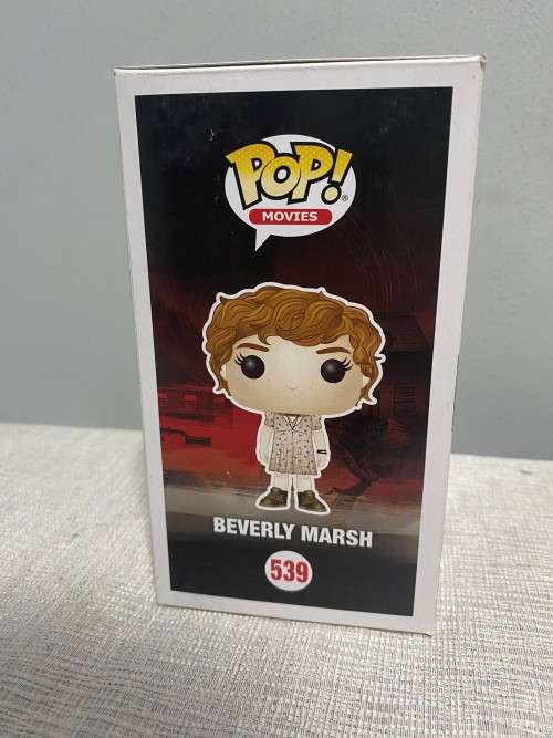FUNKO POP!! BEVERLY MARSH!! CHASE!!