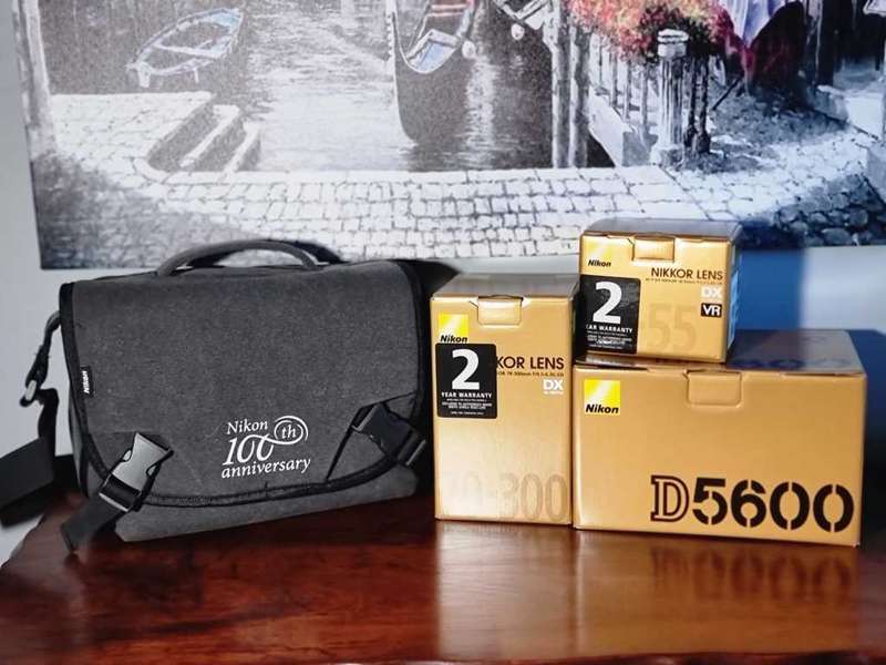 Nikon D5600 Camera Set for Sale - Immaculate Condition!