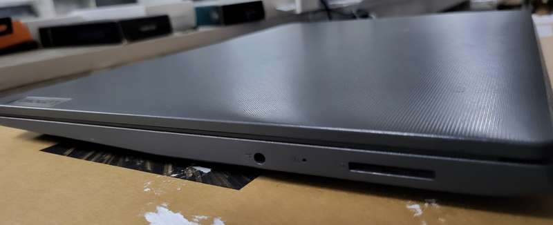 Lenovo Ideapad 3 Intel Celeron N4020 5 Months old