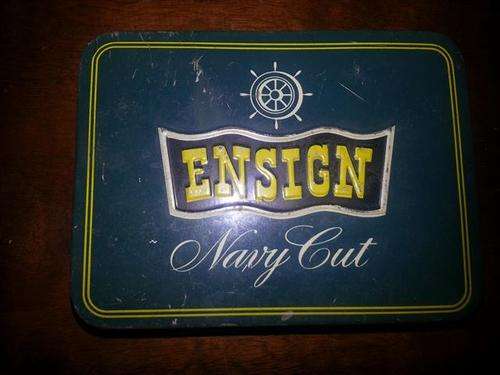 Ensign Navy Cut Tin