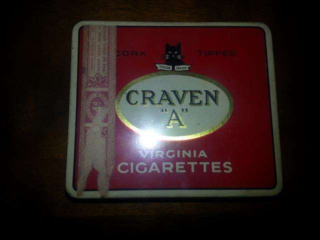 Craven A Vriginia Cigarette Tin