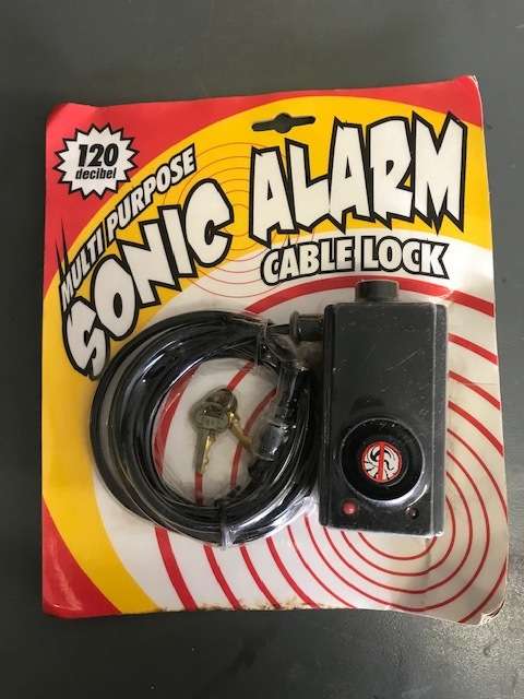 LOT OF 4 BATTERY POWERED CABLE LOCK WITH ALARM