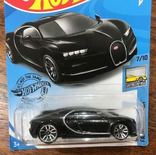 HOTWHEELS DOU - BUGATTI CHIRON and ASTON MARTIN