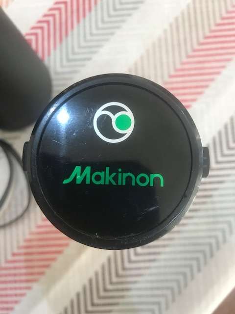 MAKINON COMPACT MACRO ZOOM LENS 80-200MM