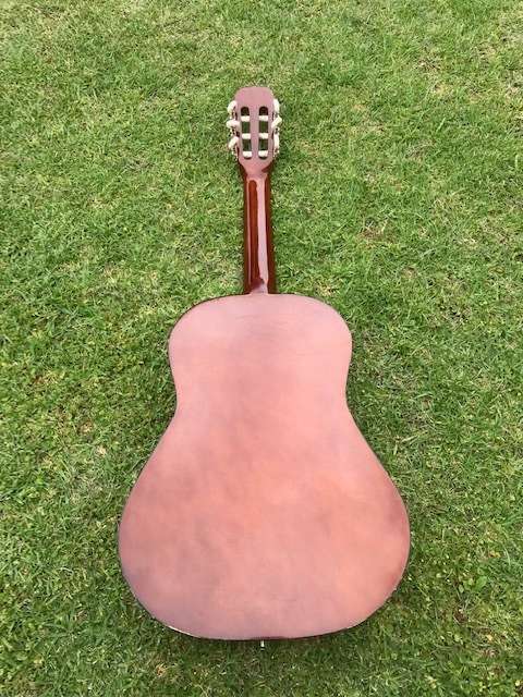 CATALUNA SGN 4040 WOODEN ACOUSTIC GUITAR