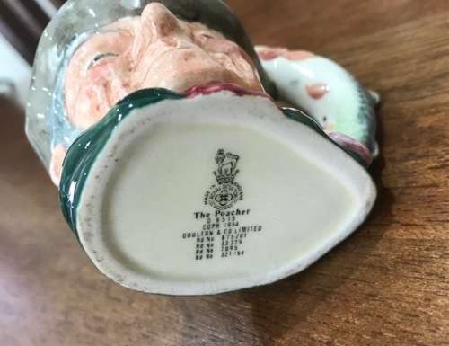 ROYAL DOULTON - THE POACHER, D6515 CHARACTER JUG AND 1 X ROYAL DOULTON BOWL