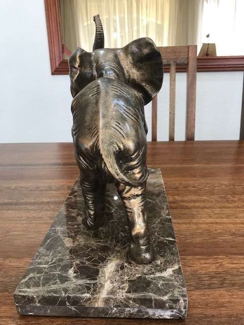STUNNING - LARGE BRONZE COLORED RESIN CAST ELEPHANT ON MARBLE BASE