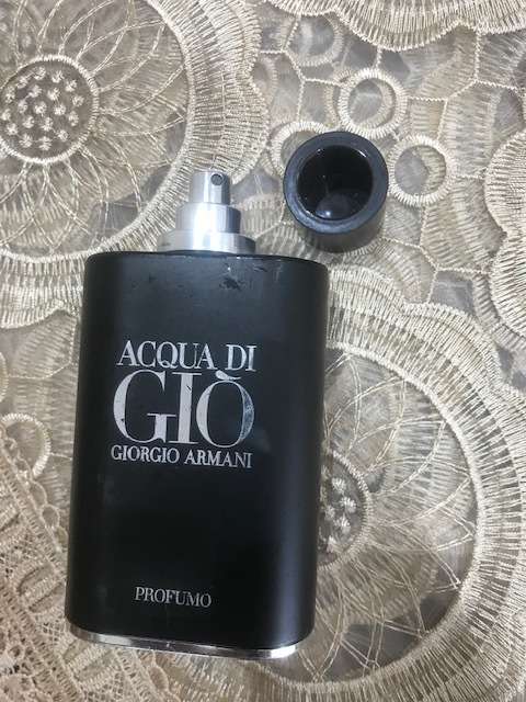 100% ORIGINAL - GIORGIO ARMANI ACQUA DI GIO - 125ML (BIGGEST BOTTLE) UP FOR GRABS