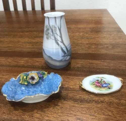 3 RARE VINTAGE PORCELAIN ITEMS - ALL FOR ONE BID - STARTING AT R1 !!!