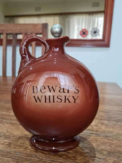 RARE -  Royal Doulton Kingsware Dewars Whisky Peace Circular Flask/Decanter No.181 Rd670019