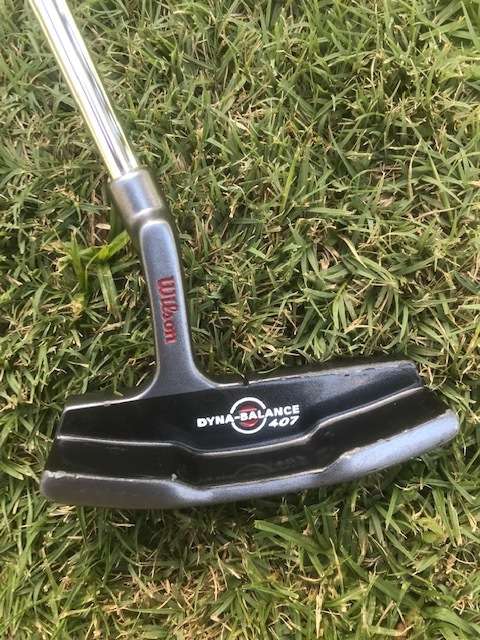 8 PIECE GOLF SET COMPLETE WITH GOLF BAG AND COVER