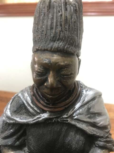 COLD CAST BRONZE SCULPTURE - OLD AFRICAN LADY WITH DRUM