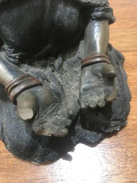 COLD CAST BRONZE SCULPTURE - OLD AFRICAN LADY WITH DRUM