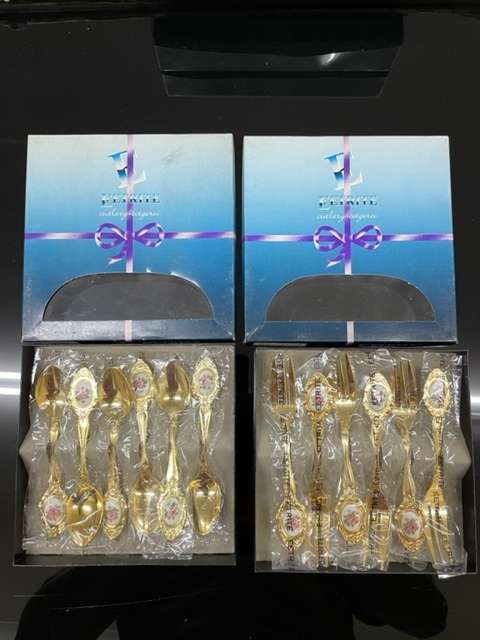 2 SETS OF EETRITE 24CT GOLD PLATED ROYAL ALBERT MOSS ROSE CUTLERY - BRAND NEW