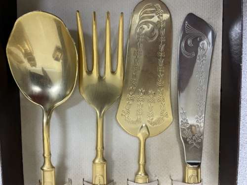 VINTAGE 22CT GOLD PLATED 4 PIECE SERVING SET  - MADE IN ITALY WITH CERTIFICATE