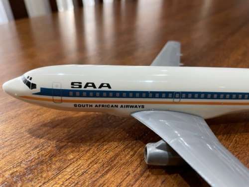 *RARE* VINTANGE SAA / SAL  AIRCRAFT MODEL AIRCRAFT - OVER 30yr`s OLD (#3)