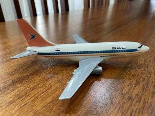 *RARE* VINTANGE SAA / SAL  AIRCRAFT MODEL AIRCRAFT - OVER 30yr`s OLD (#3)
