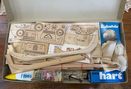 VINTAGE WOODEN SHIP MODEL KIT - GRAUPNER SANTA MARIA AD 1492