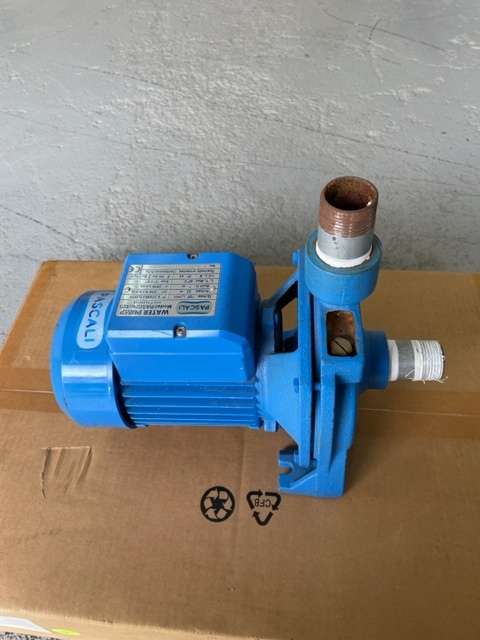 Pascali Centrifugal Pump 230V - USED ONCE (RAN FOR MAX 30 HOURS)