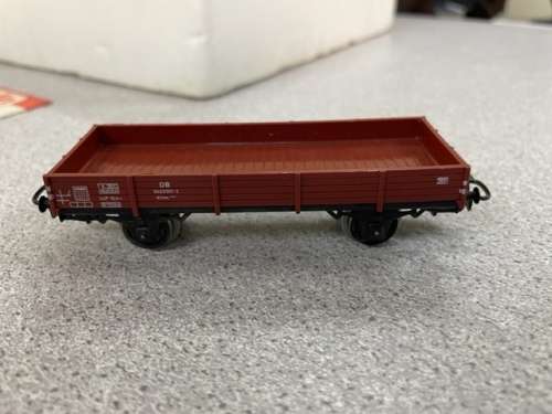 MARKLIN TRAIN SET HO S-2930 ***LIKE NEW - DO NOT MISS THIS***