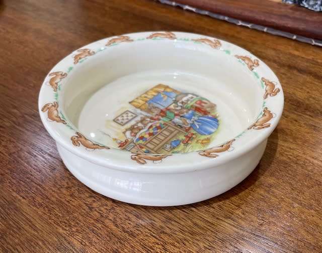 ROYAL DOULTON BUNNYKINS PORRIDGE BOWL
