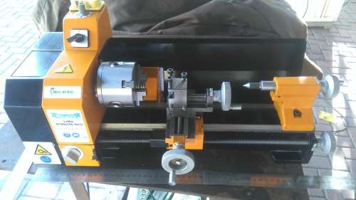 MAC-AFRIC 140 X 250 mm Mini Bench Lathe