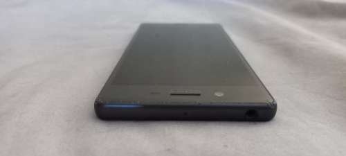 45 Sony Xperia X Graphite Black 32GB R2000