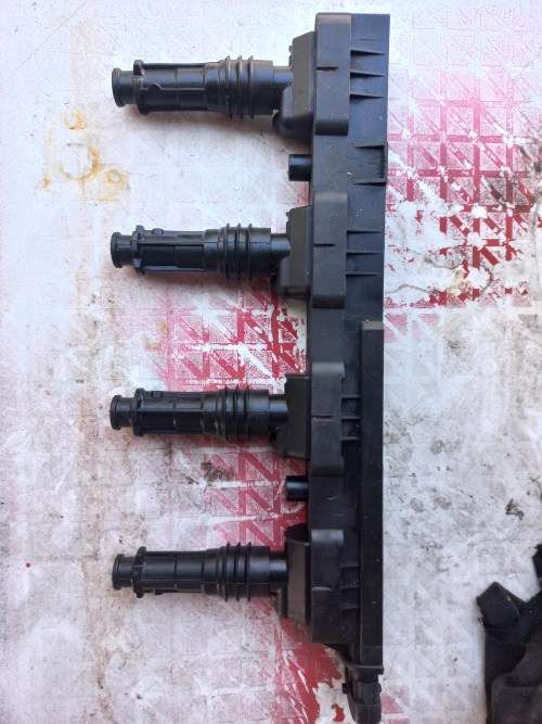 4 Bosch Ignition Coil 6 PIN 0221503472 2010 Opel Corsa D Z14XEP R1500