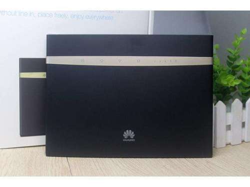 FRIDAY MADNESS FLASH SALE!!! - Huawei 4G LTE CAT6 B525 Router - Free STD DELIVERY