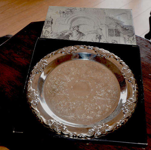 round golden crown epns tray/platter