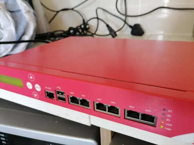 **LIQUIDATION ITEM GATE PROTECT GPA NSA1120 BUSINESS FIREWALL UNIT**POWERS ON*UNTESTED
