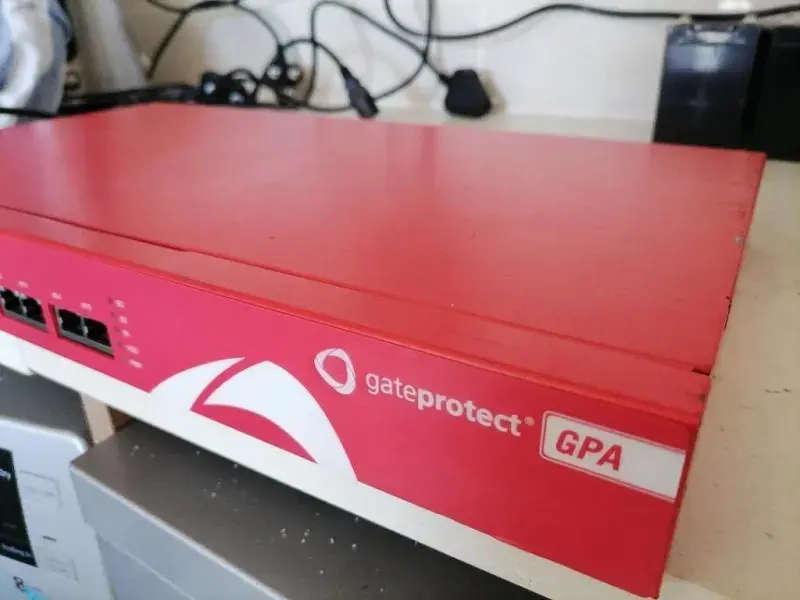 **LIQUIDATION ITEM GATE PROTECT GPA NSA1120 BUSINESS FIREWALL UNIT**POWERS ON*UNTESTED