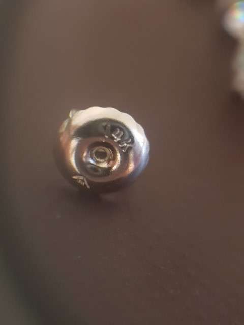 1.50 Carats natural diamond earrings. Stud type 14k Solid White Gold Studs. Colour H Clarity VS2