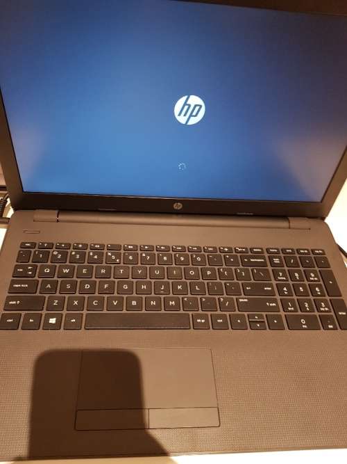 HP 255 G6 15.6 inch Notebook AMD E2-9000e Radeon R2 Graphics 4GB RAM 1TB dvdrw bluetooth sdcard