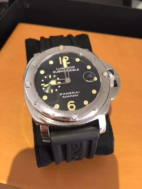 **WOW** RARE** MINT Panerai Luminor Submersible PAN24C - Extremely Rare, Just been serviced polished