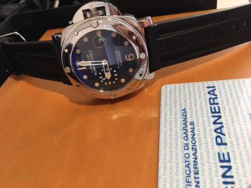 **WOW** RARE** MINT Panerai Luminor Submersible PAN24C - Extremely Rare, Just been serviced polished