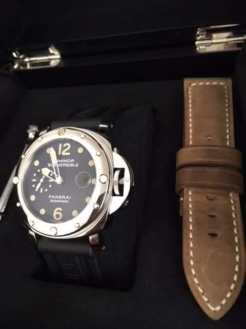 **WOW** RARE** MINT Panerai Luminor Submersible PAN24C - Extremely Rare, Just been serviced polished