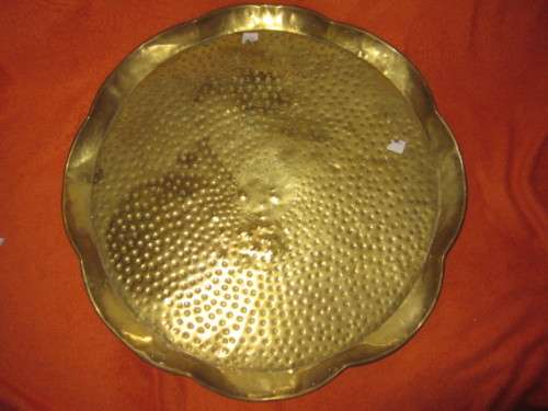 LARGE BEATEN BRASS TRAY WITH SCALLOPED EDGE