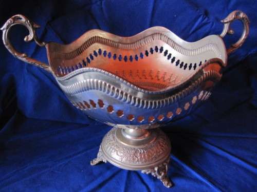 LARGE SILVER TONE FRUIT BOWL