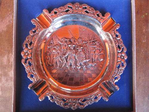 LARGE SILVERPLATE DUTCH ASHTRAY IN MINT CONDITION