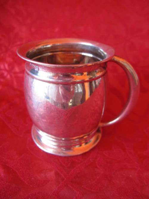 LITTLE HALLMARKED SILVER CHRISTENING MUG