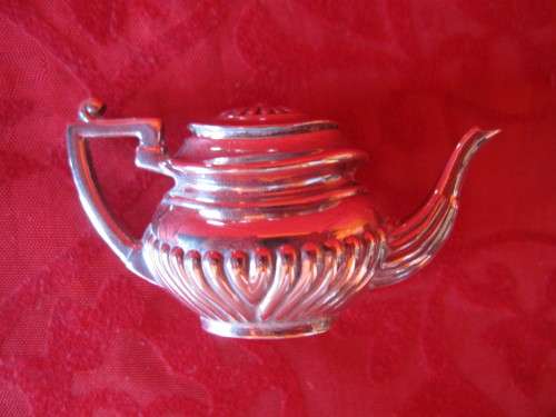 HALLMARKED MINIATURE TEA SET ON TRAY
