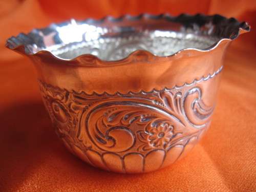 VICTORIAN SILVER SUGAR BOWL