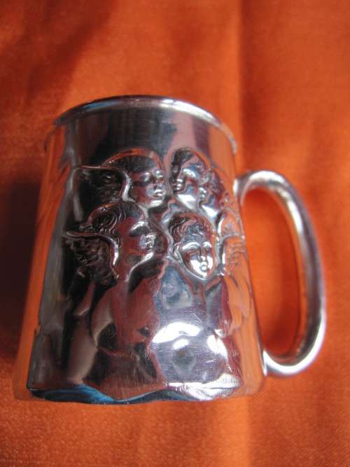 REYNOLDS ANGELS CHRISTENING MUG