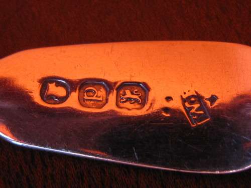 HALLMARKED SILVER MUSTARD SPOON