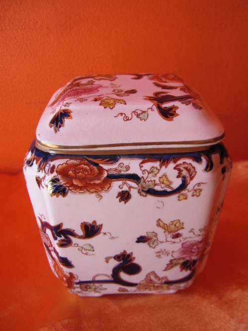 MASONS TEA CADDY