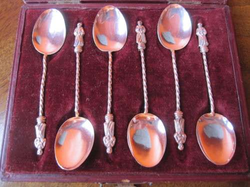 BOXED SET OF 6 SILVER APOSTLE SPOONS