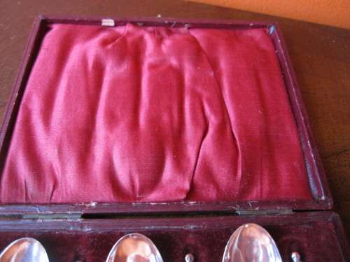 BOXED SET OF 6 SILVER APOSTLE SPOONS