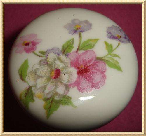 Lovely " Floral " Trinket Holder from Blisful